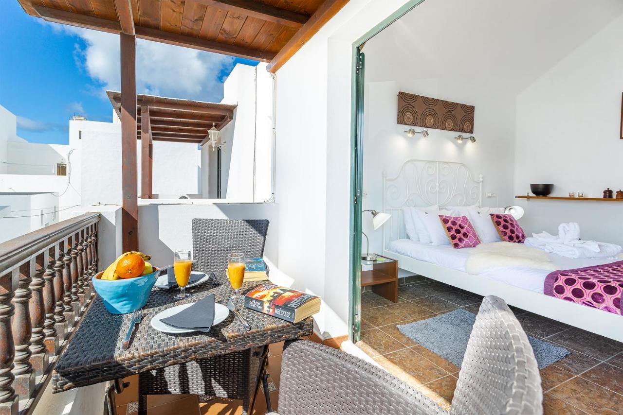 Casa Lili - Shared Pool - Close To Seafront Promenade - Sea Views From Upper Terrace Punta Mujeres Kültér fotó